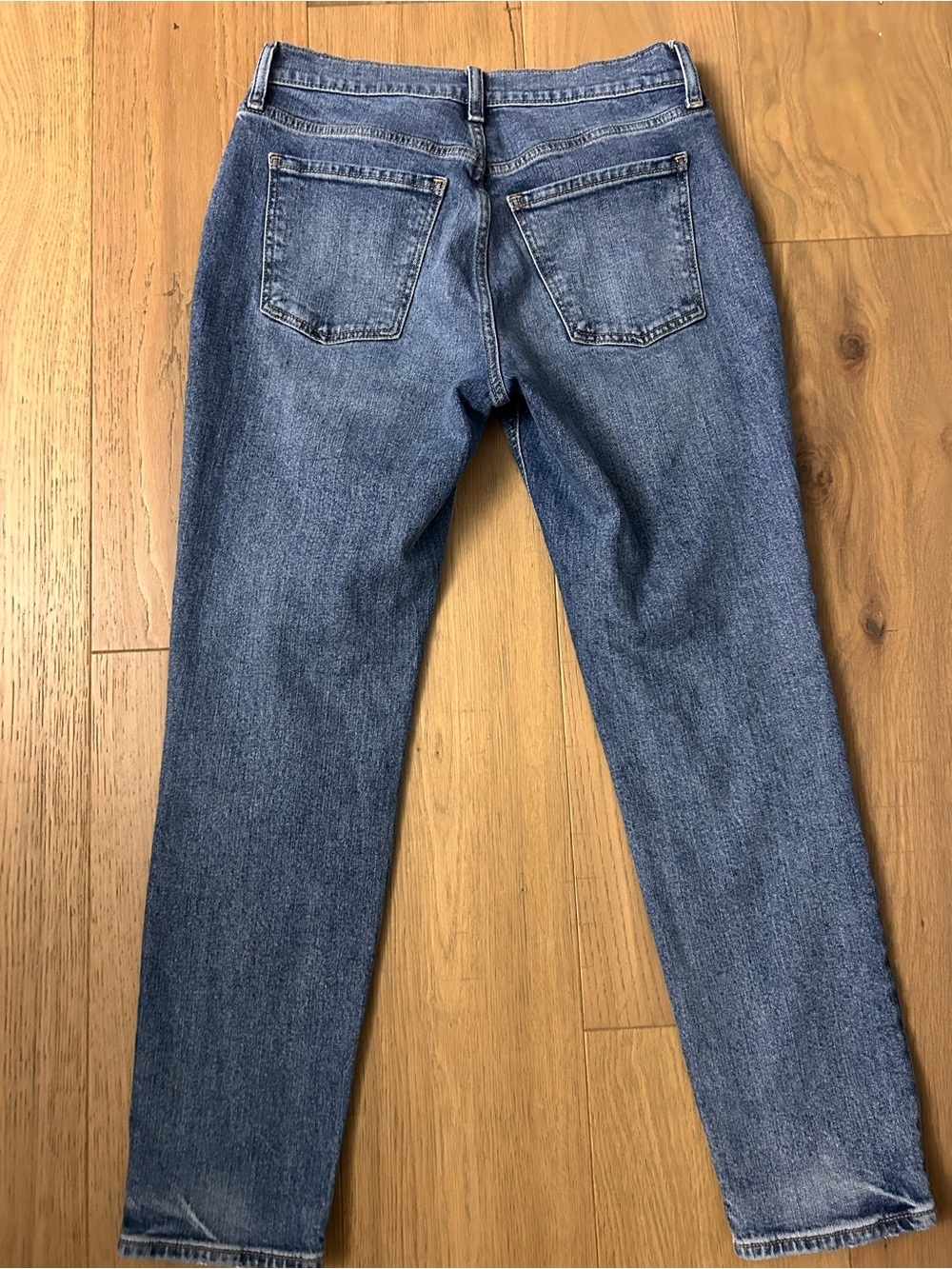 Old Navy Mid Rise Boyfriend Jeans Bundle - Picture 9 of 15